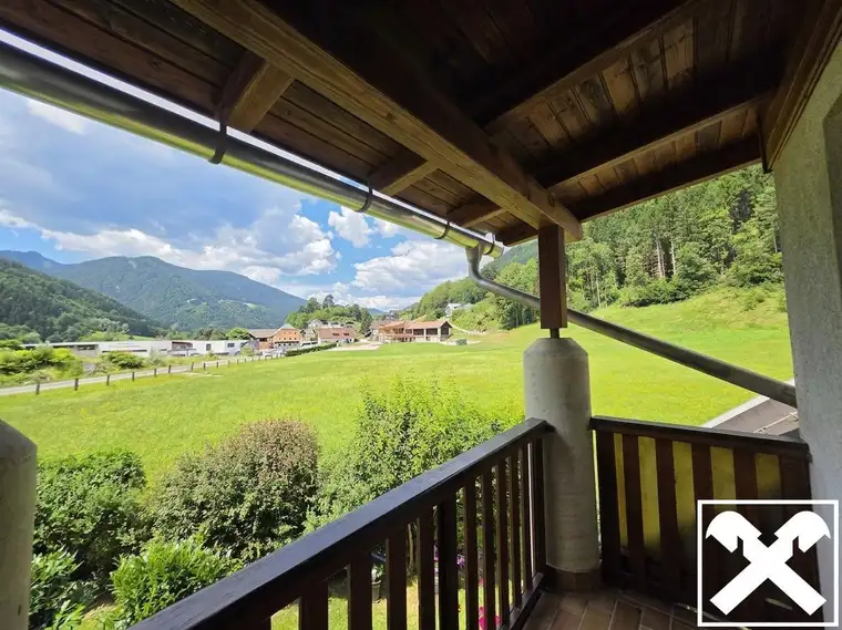 Wohntraum nahe dem Ossiacher See: Charmante 3 Zimmer-Wohnung mit West-Balkon