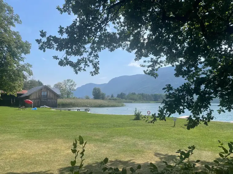 Helle und großzügige Gartenwohnung in unmittelbarer Nähe zum malerischen Ossiachersee