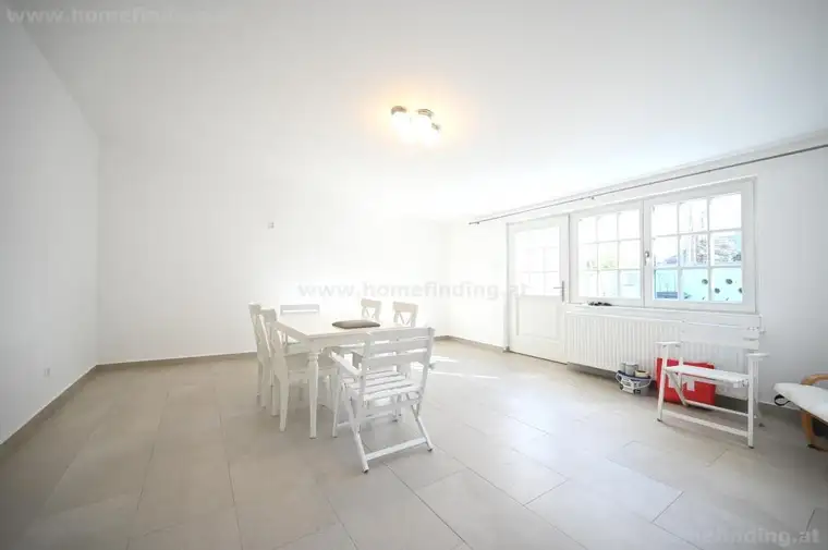 Ruhiges Einfamilienhaus mit südseitigem Garten &amp; Autoabstellplatz – 1110 Wien