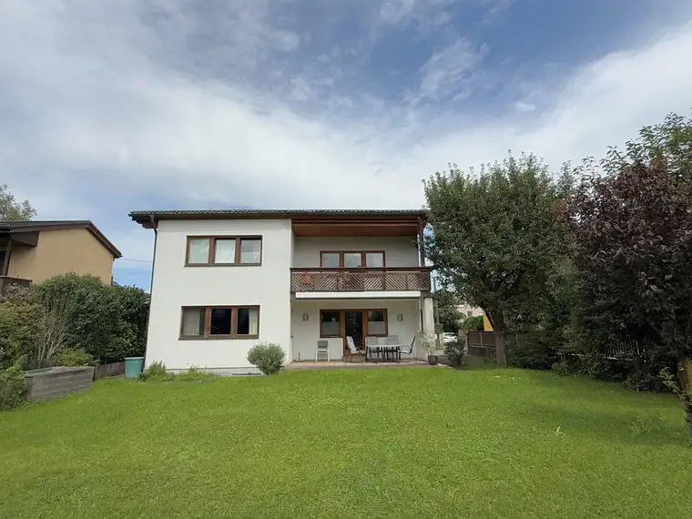 Gneis - Gemütliches Einfamilienhaus in Grünruhelage