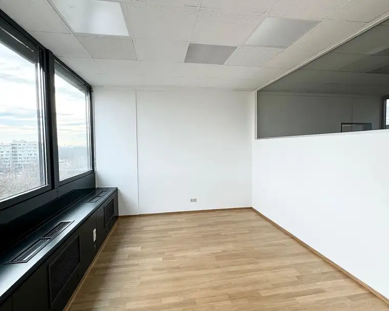 BÜROFLÄCHE - ZENTRALE LAGE - NÄHE JAKOMINIPLATZ - 8020 GRAZ