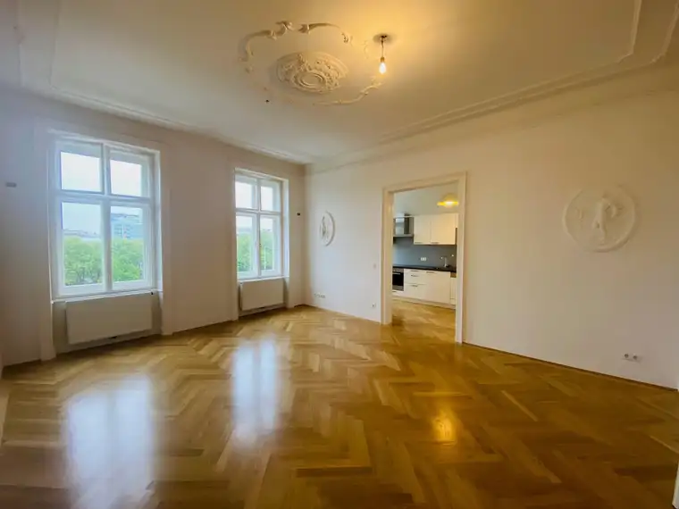 Elena Pfurtscheller, BA, ÖRAG Immobilien Vermittlung GmbH