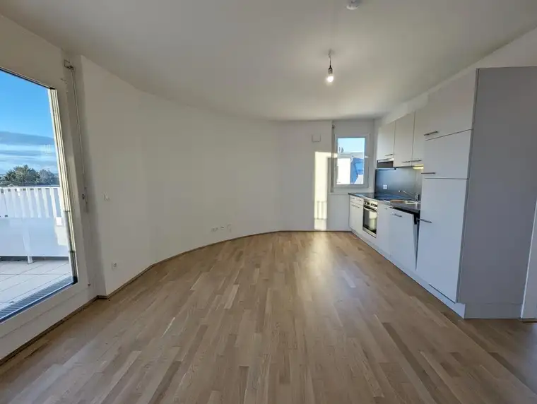 Lara Steinbacher, ÖRAG Immobilien Vermittlung GmbH