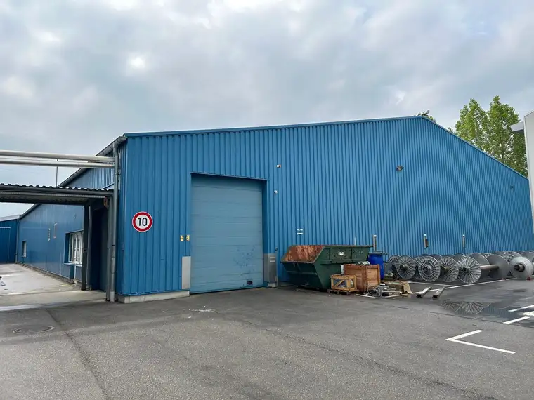 Funktionelle Betriebsliegenschaft in Hornstein