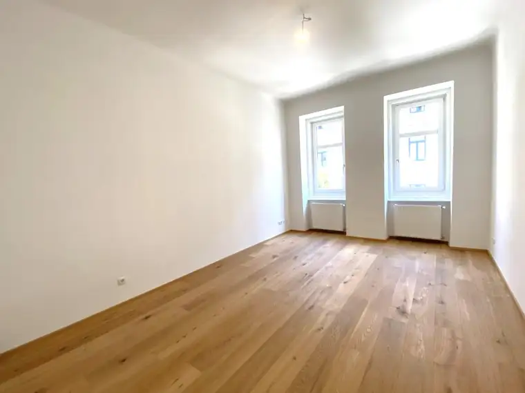 Sanierte 2-Zimmer Altbauwohnung im Herzen von Margarethen - neuer Parkett - perfekte Single/Pärchen-Wohnung im 2.OG - zu kaufen in 1050 Wien