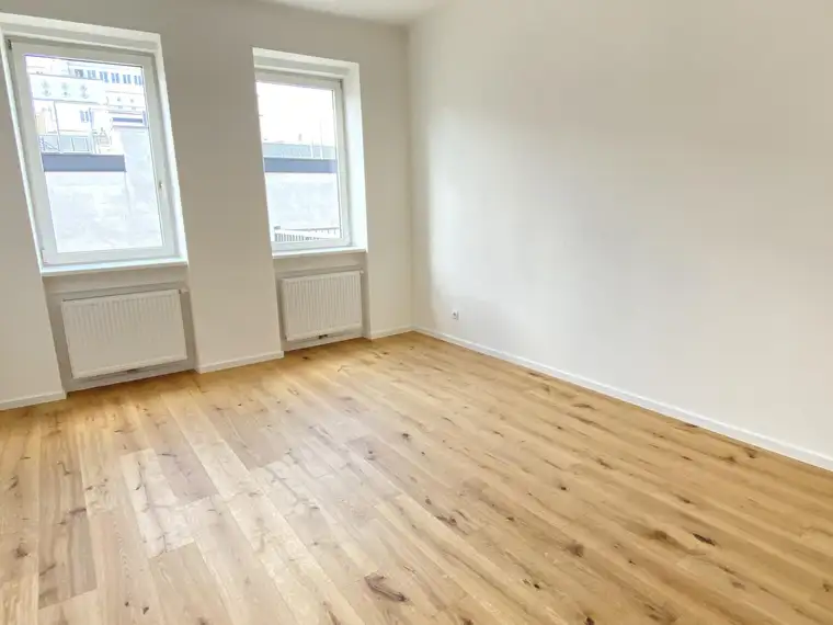 WUNDERSCHÖN und HELL - Sanierte 2 Zimmer Altbauwohnung - perfekte Single-/Pärchenwohnung - zu kaufen in 1050 Wien