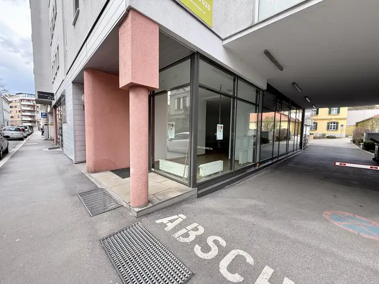 Attraktive Geschäftsfläche mit Glasfront - in 8010 Graz- zu mieten!
