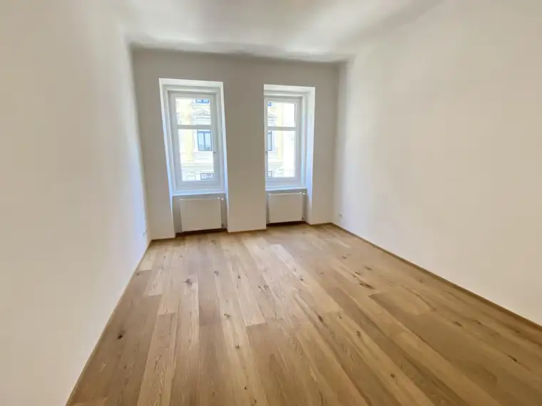 Sanierte 2-Zimmer Altbauwohnung im Herzen von Margareten - neuer Parkettboden - perfekte Single/Pärchen-Wohnung im 2.OG - zu kaufen in 1050 Wien