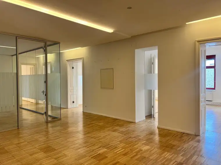 Milena Ivkovic, ÖRAG Immobilien Vermittlung GmbH