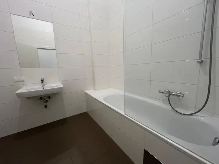 2-Zimmerwohnung mit Balkon - zur Miete - in 8020 Graz