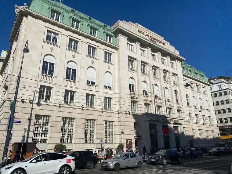 Tassilo Vondru, MSc, ÖRAG Immobilien Vermittlung GmbH