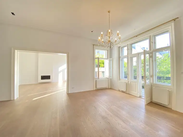 Großzügige, sanierte Altbauwohnung mit Balkon, Stellplatz und Weinkeller im Botschaftsviertel - zu kaufen in 1040 Wien