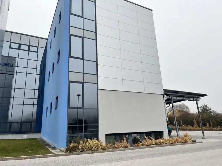 Großzügige Bürofläche mit Ausbauoptionen - Autal/Laßnitzhöhe - zu mieten