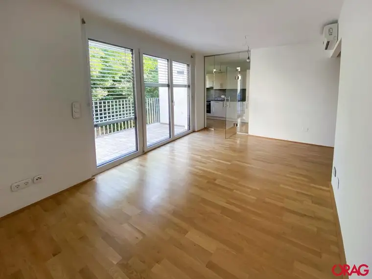 RIVOLO 23: Erstklassige 4-Zimmer-Wohnung mit zwei Freiflächen zu mieten in 1230 Wien