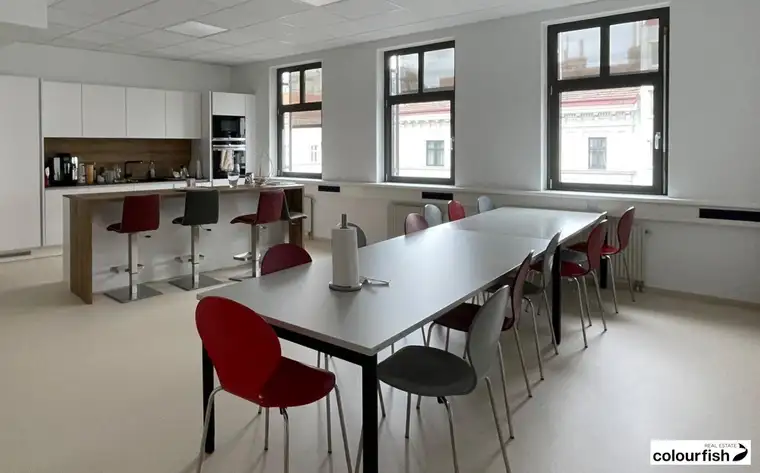 Saniertes, flexibles Büro in bester Lage von Wieden