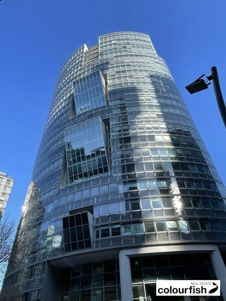 Andromeda TOWER - TOP BÜROFLÄCHEN!