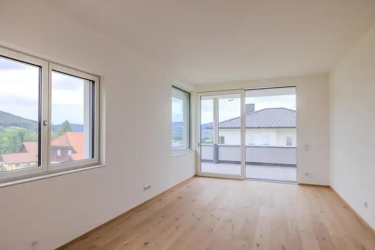 NEU!! - 2 Zimmer Wohnung mit schönem Atterseeblick !!