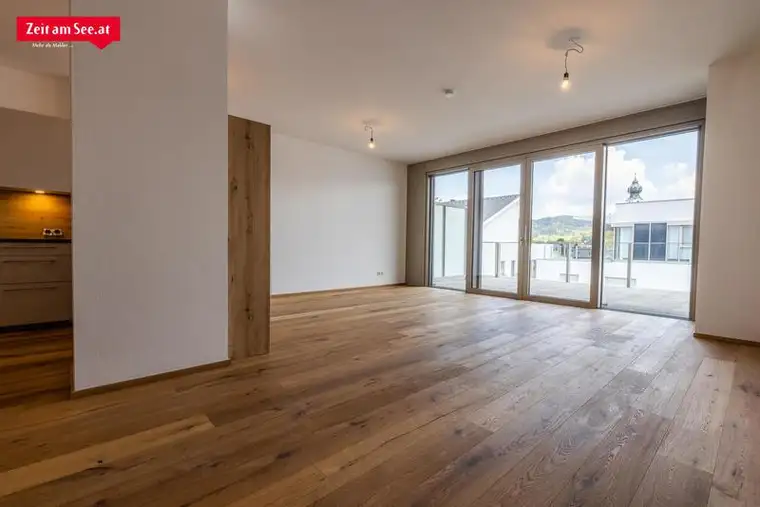 Nahe Attersee : PREMIUM Dachgeschoss Mietwohnung 