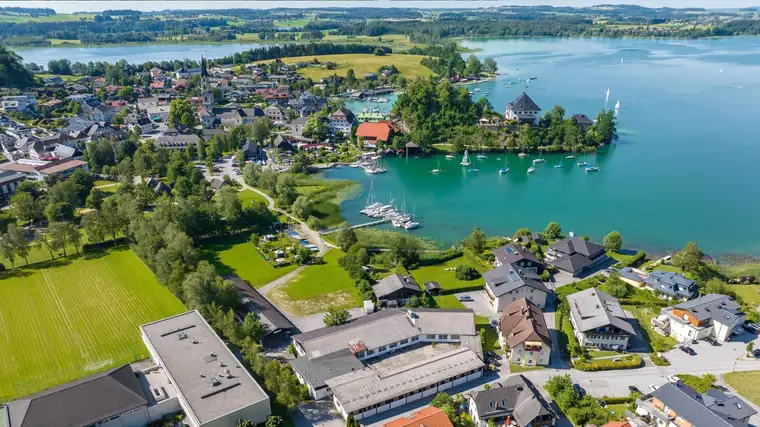 DIREKT AM MATTSEE | 2-Zimmer-Wohnung mit Garten und Seezugang