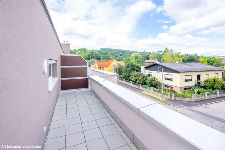 Moderne 2 Zimmerwohnung mit großer Terrasse - Wohnzuschuss möglich