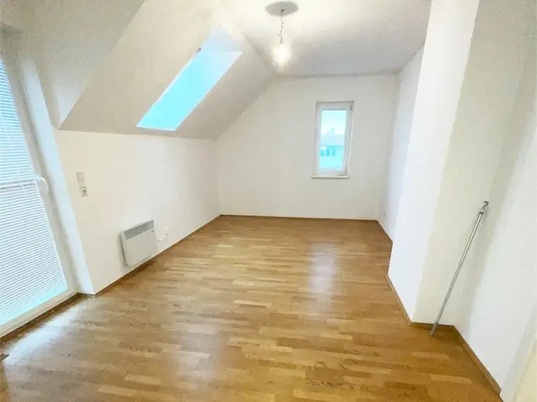 3 Zimmerwohnung mit Balkon - Wohnzuschuss möglich