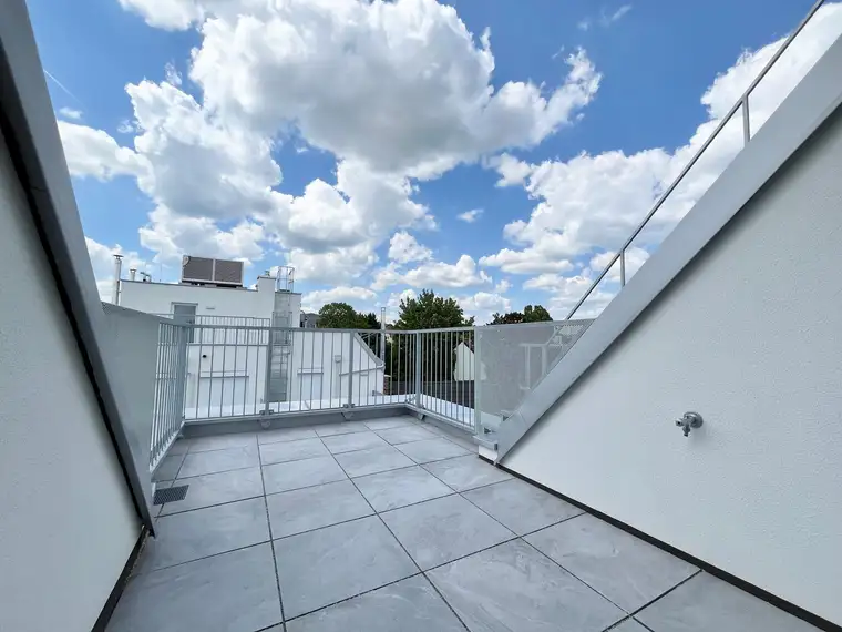 Große Maisonettewohnung mit Kaufoption in Brunn am Gebirge