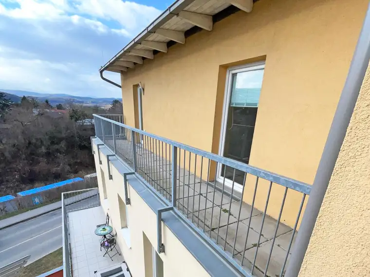 Große 4-Zimmerwohnung mit 2 Terrassen in Neulengbach - Miete mit Kaufoption