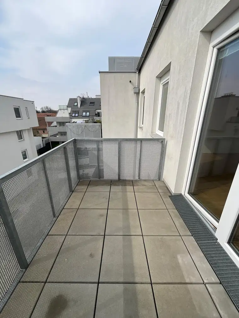 2 Zimmerwohnung mit Balkon und Terrasse in Stockerau