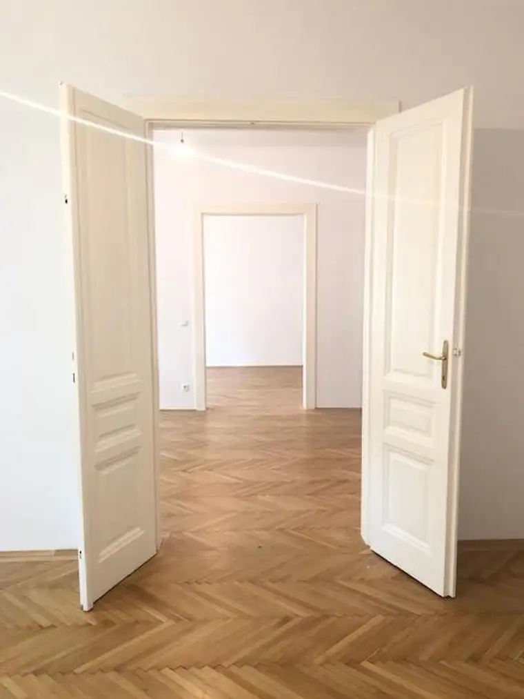  3 Zimmer Wohnung - unbefristete Vermietung - nahe U6 ~ nicht WG-tauglich