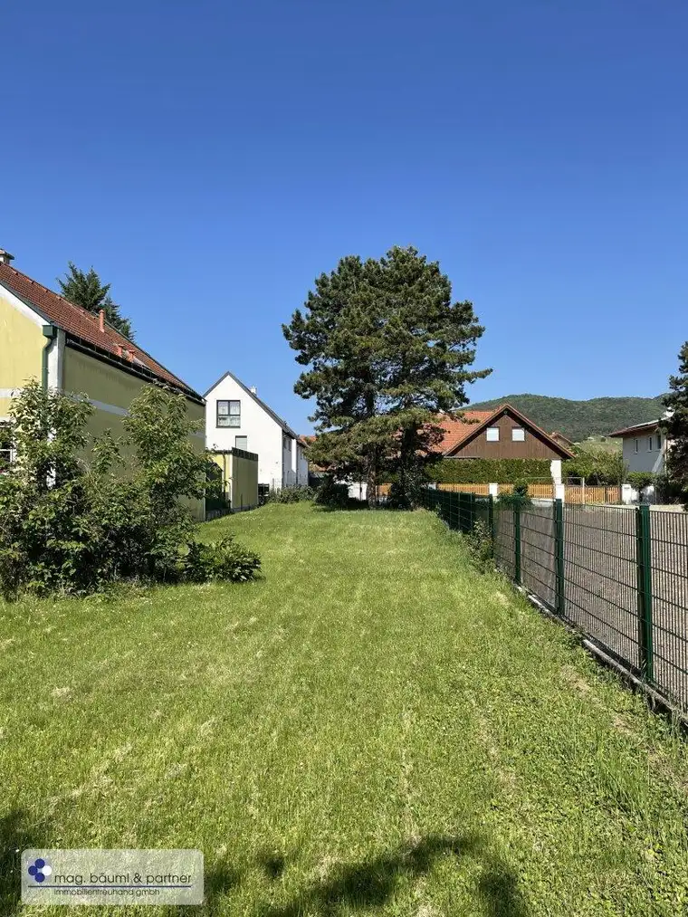 RAUS aus Wien -1 Baugrund, 2 Bauplätze, max. 6 WE