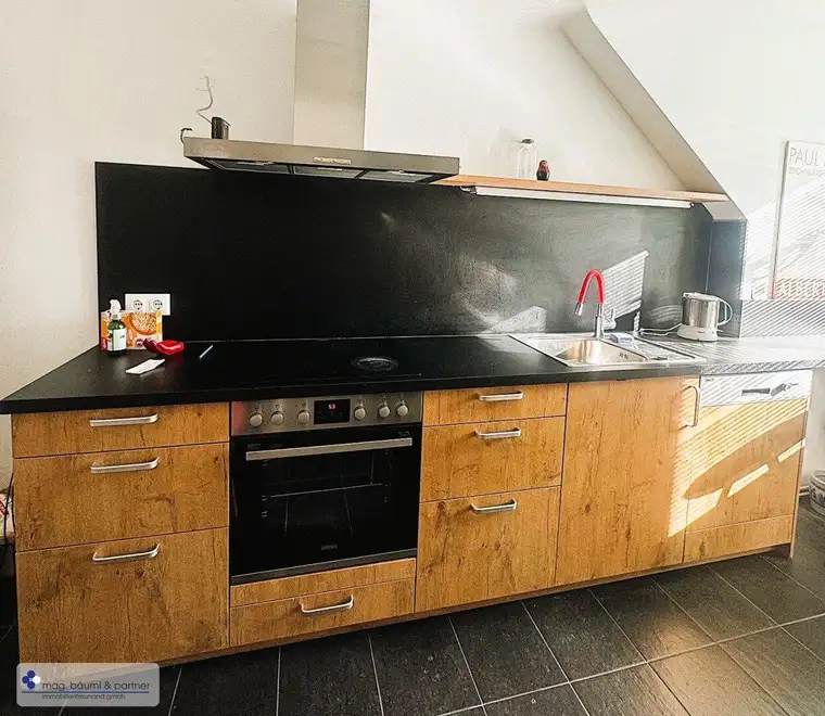 Schöne helle Wohnung in zentraler Lage des 5. Bezirks