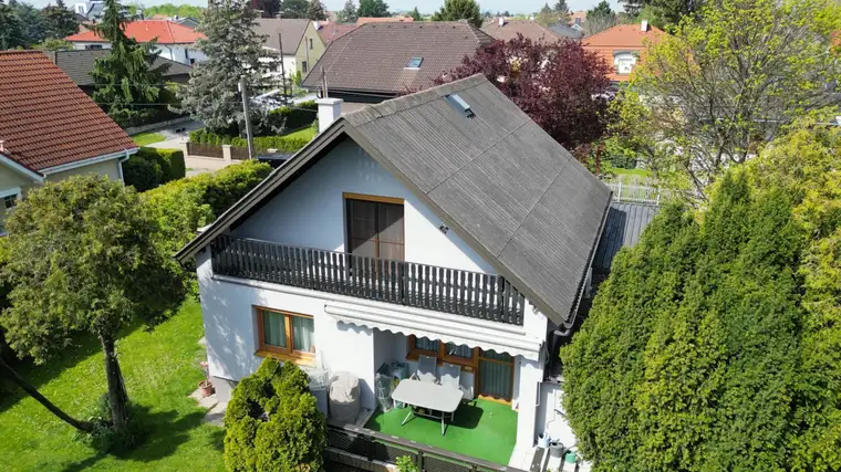 Familienhit! Charmantes Einfamilienhaus mit Garten in ruhiger Wohnsiedlung in Wien.