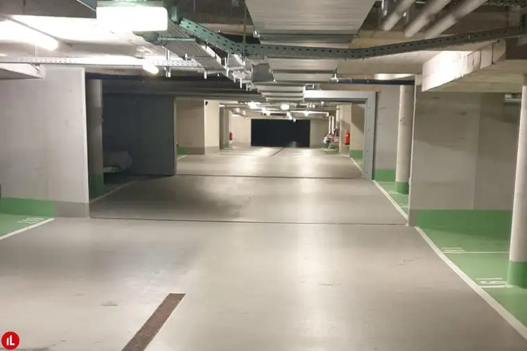 Parkgarage - Alanovaplatz 1, 2320 Schwechat
