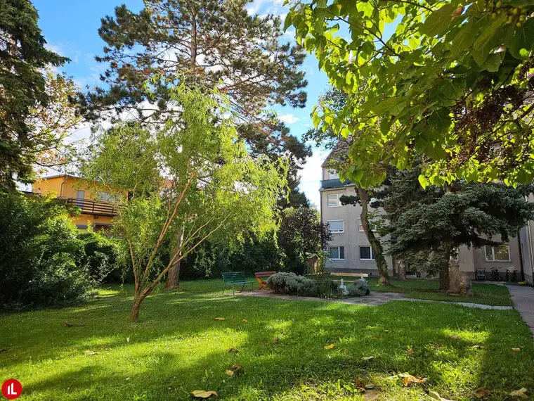 137 m² Wohnfläche – großzügige 4-Zimmer-Wohnung mit Entwicklungspotenzial
