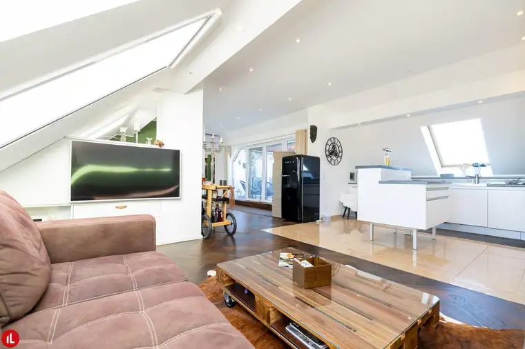 Exklusives Penthouse mit Dachterrasse &amp; Whirlpool | Wohnen auf höchstem Niveau!
