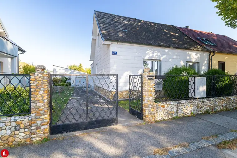 Einfamilienhaus mit Charme und Potenzial in Rannersdorf
