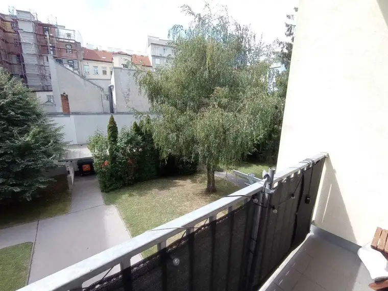Grünruhelage – super geschnittene 2 Zimmerwohnung mit kleinen Balkon