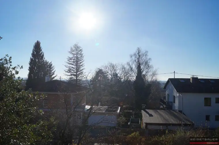 Renovierungsbedürftiges Haus in sonniger und ruhiger Siedlungslage I Leonding