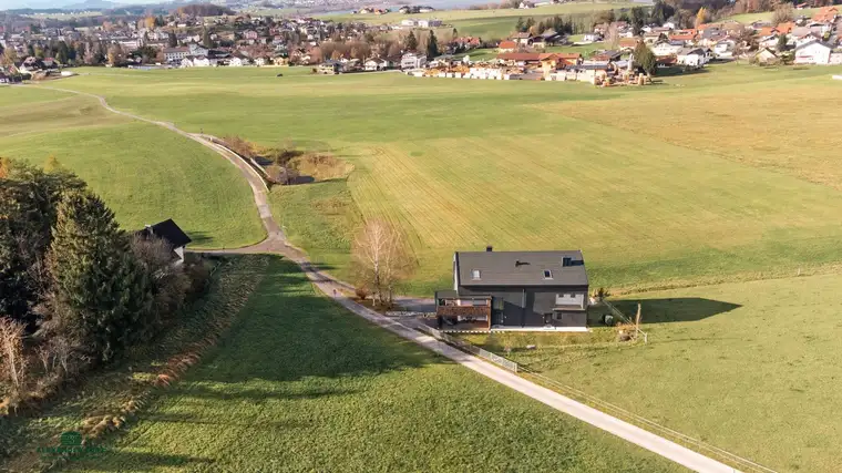 Stilvolles Landleben in traumhafter Alleinlage Henndorf am Wallersee