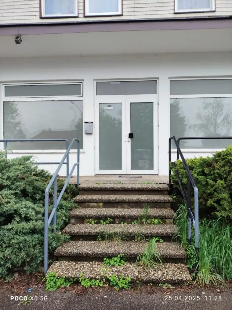 Günstige Gartenwohnung (Schweden-Haus) im Pollhammercenter