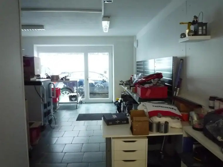 Leben und Arbeiten für Selbstständige und Familie zum Wohnen!