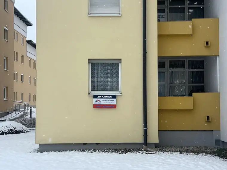 80 qm Familienwohnung mit 2 Schlafzimmern und Tiefgarage in Puchheim!