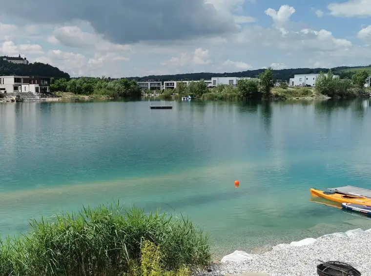 Einzigartiges Seegrundstück mit Südausrichtung - perfekt für Ihr Traumhaus!