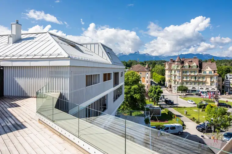 "Seeblick-Loft" Repräsentative Bürofläche / Ordinationsfläche im Kernzentrum von Velden