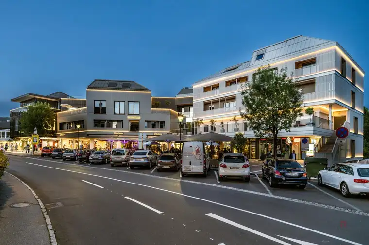 Büro-oder Ordinationssfläche im Kernzentrum von Velden - mit Seeblick