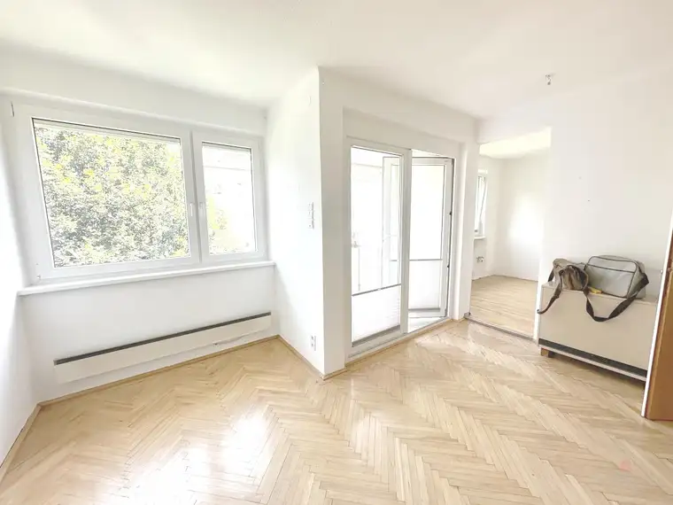 Wohnung mit Balkon in der Andechsstraße