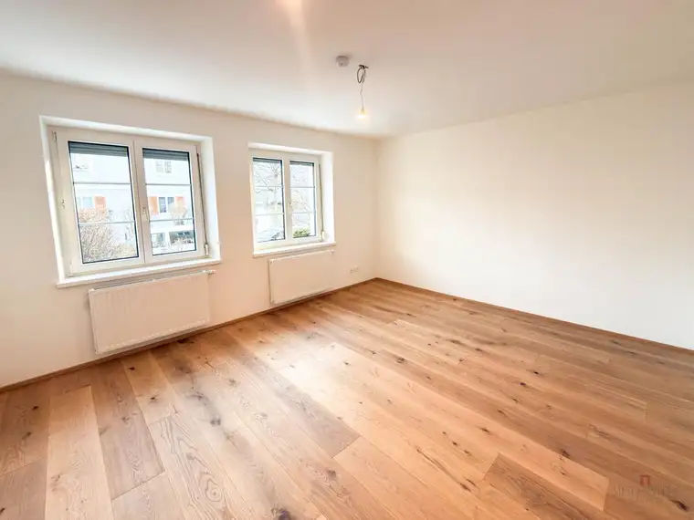 Julia Woldan, Meilenstein Realitäten