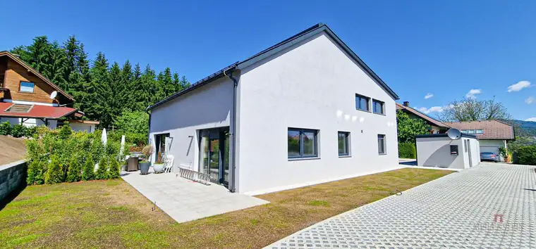 Schlüsselfertige Neubau-Doppelhaushälfte (Top 2) - Innenausbau nach Wunsch - Kurzfristig verfügbar!