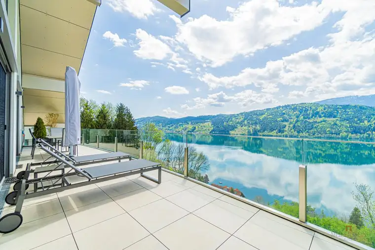 Unvergleichliches Wohnhighlight – Penthouse in begehrter Lage von Millstatt