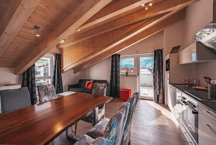 Urlaubsparadies &amp; Investment: Modernes Appartementhaus in Kaprun